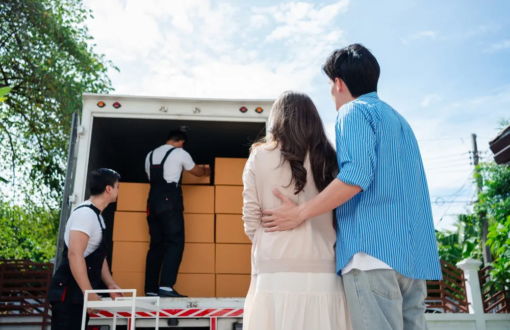 Singapore's residential movers